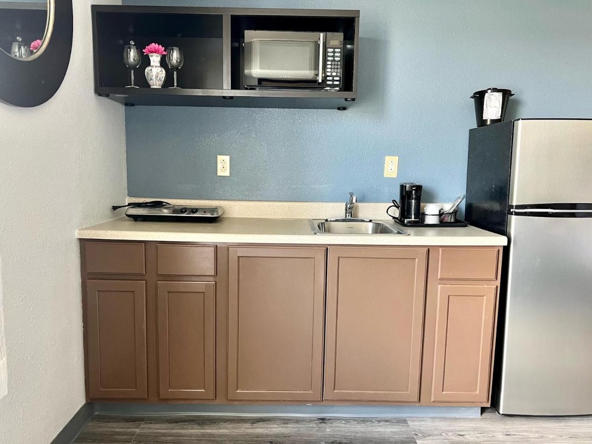 Hometowne Studios & Suites Washington Ngoại thất bức ảnh