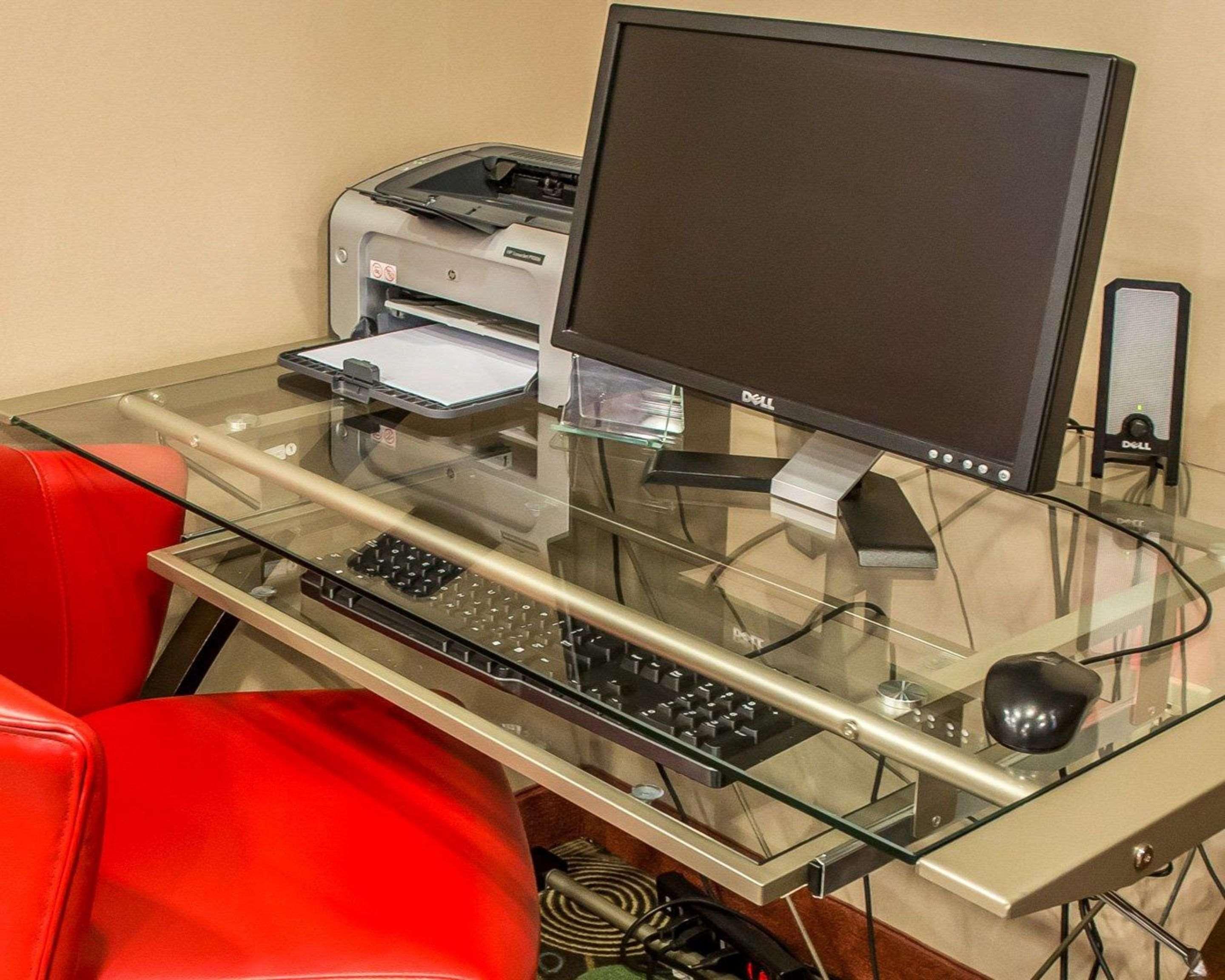 Hometowne Studios & Suites Washington Ngoại thất bức ảnh